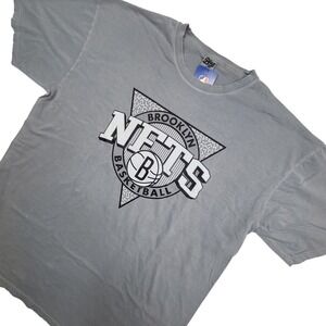Brooklyn Nets Basketball NBA Mens Tee Shirt Gray XL Ringspun Fabric - Blue 84